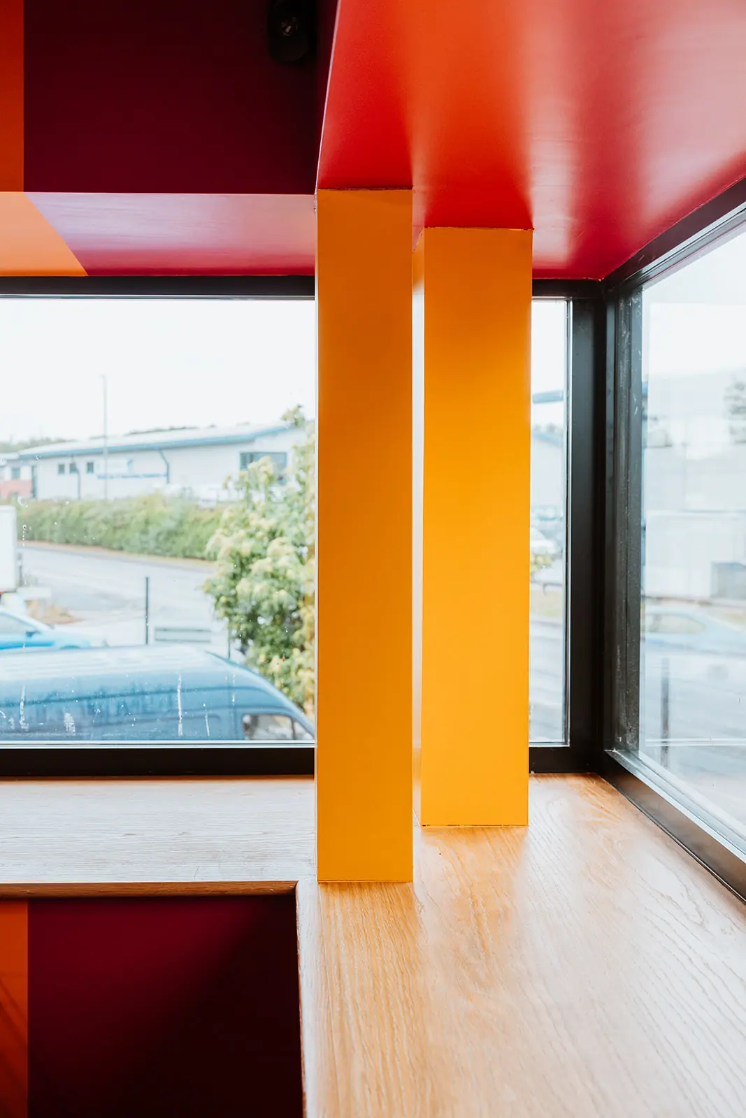 Office window reveal - SMC Custom installs - Mezzanine offices