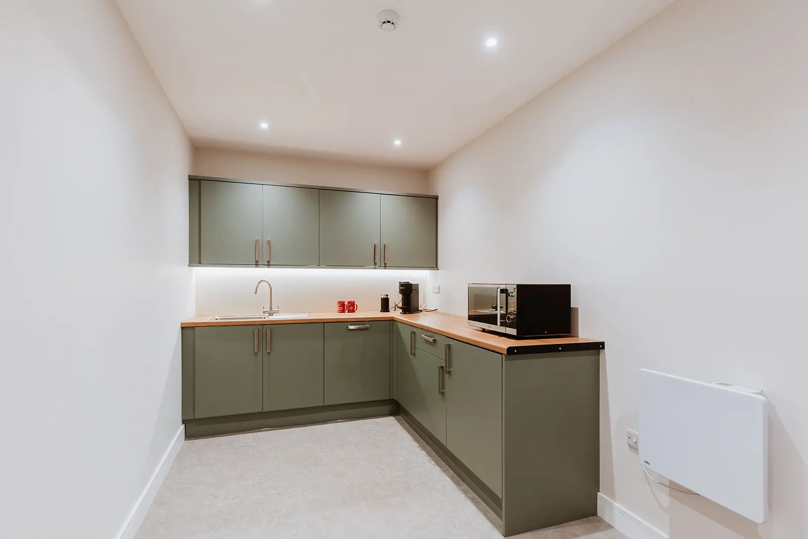 Kitchenette wide - SMC Custom installs - Mezzanine offices
