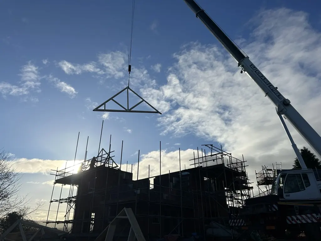 Roof truss crane lift - Ashfield - 4-bed detached new build, Church Stretton