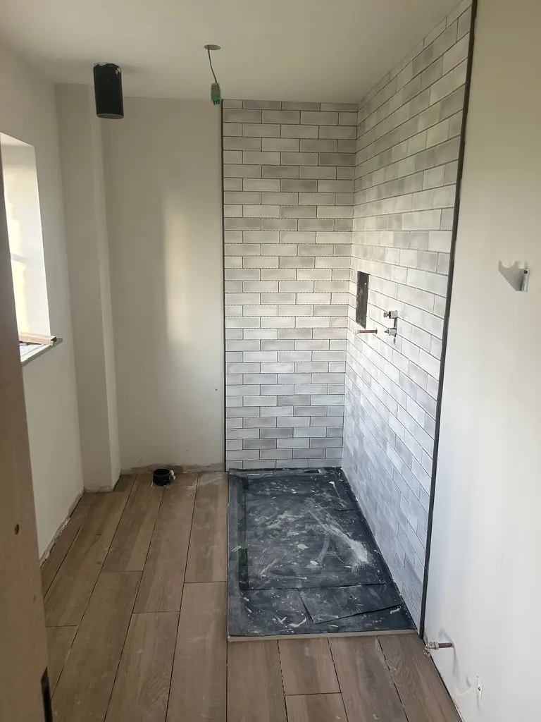 Shower room tiled - Ashfield - 4-bed detached new build, Church Stretton