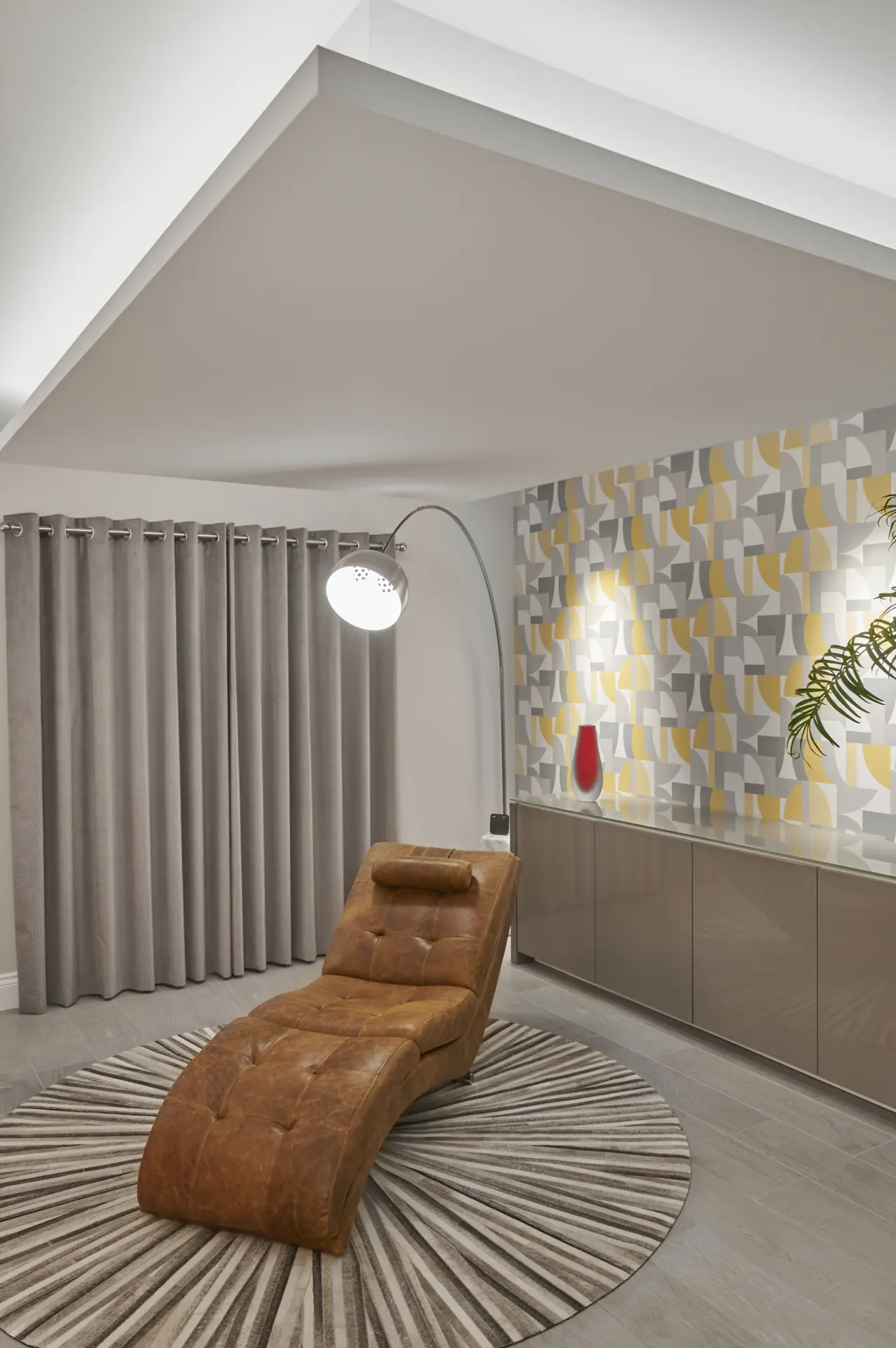 Finished chaise and ceiling - Media Wall - High end media wall